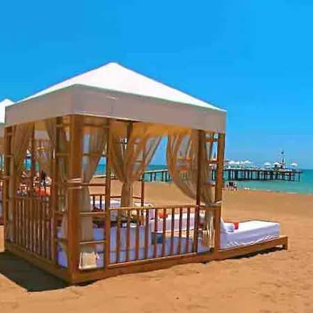 公寓 Luks Tripleks 180° Deniz Dag Manzarali Merkez De *