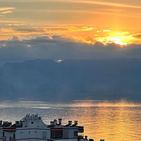 Luks Tripleks 180° Deniz Dag Manzarali Merkez De * Antalya