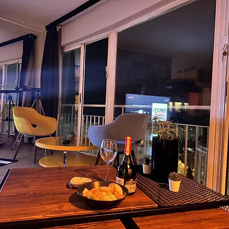 Luks Tripleks 180° Deniz Dag Manzarali Merkez De 公寓